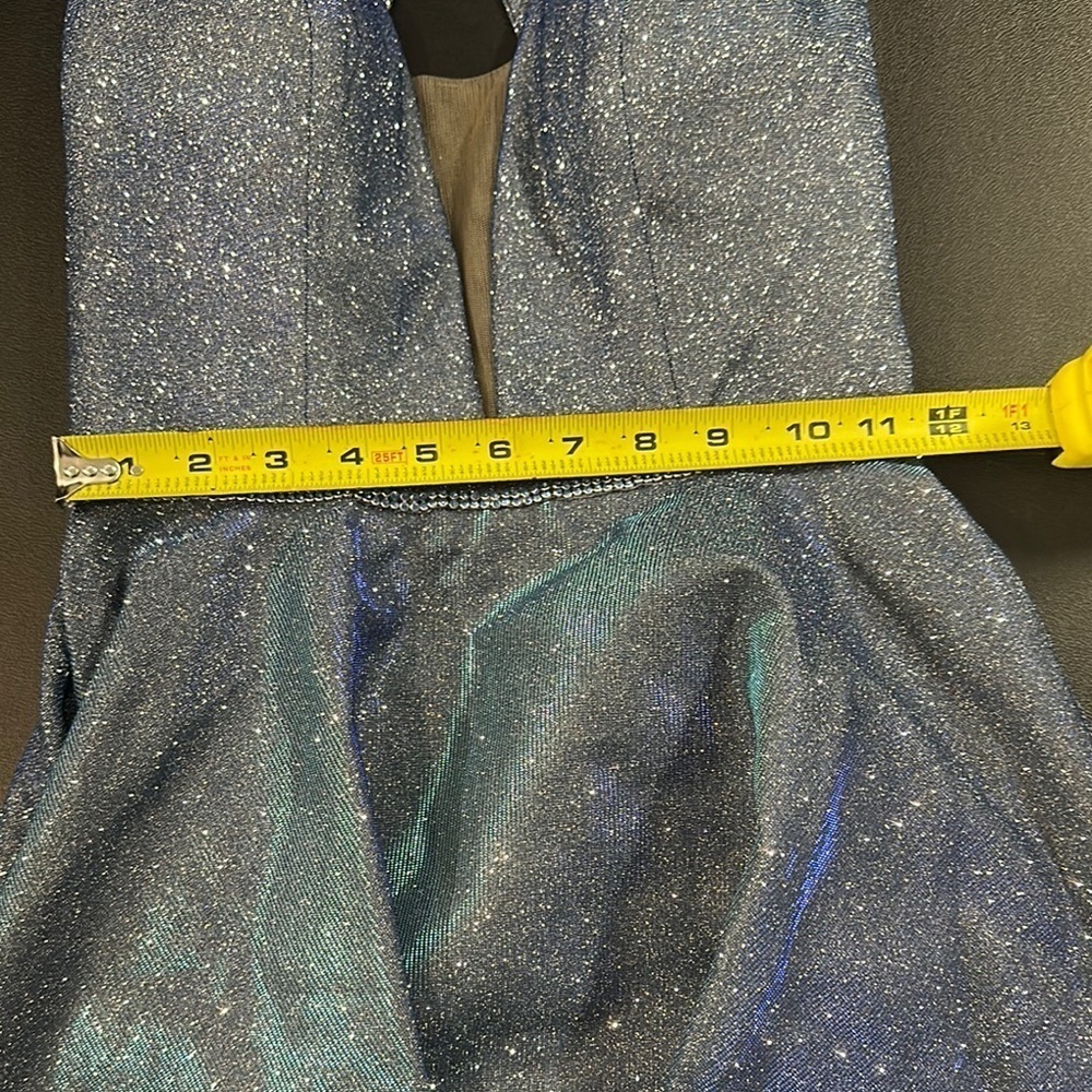 Tiffany sparkling blue dress with plunging neck line and flowing skirt size 0 - Picture 10 of 12